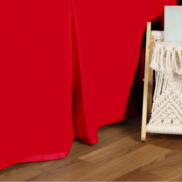 Bed Skirt Queen Size 300 Thread Count 100% Egyptian Cotton Solid Red Bed Skirt - Picture 2 of 2